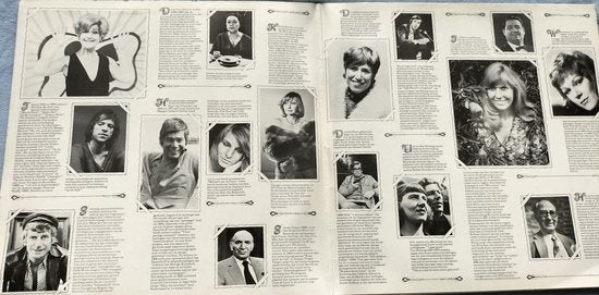 Nederlands Cabaret Album 1. 24 Liedjes Van Toen En Nu,(1973) 2XLP