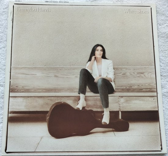 Emmylou Harris - White Shoes (1983) LP= als nieuw