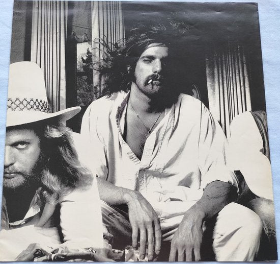 Manfred Mann's Earth Band - Nightingales & Bombers (1975) LP = als nieuw