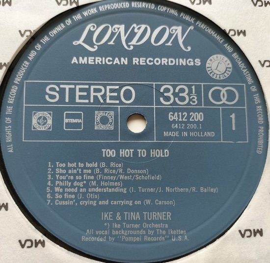 Ike & Tina Turner – Too Hot To Hold (1974) LP