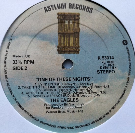 Eagles – One Of These Nights (1976) LP heeft een paar haarlijntjes