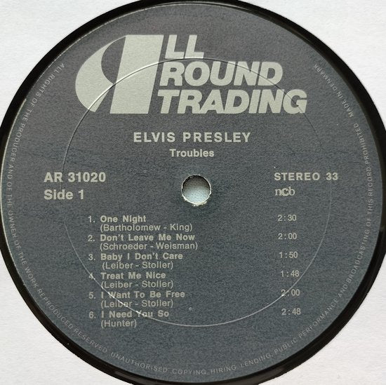 Presley King of Rock N' Roll 3 Record Box Set ( 1980) 3XLP = in nieuwstaat