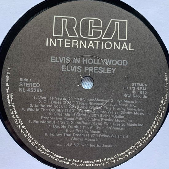 Elvis Presley ‎– Elvis In Hollywood 1982 LP is in Nieuwstaat . Hoes zie Foto's