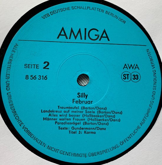 SILLY FEBRUAR 1989 LP is in Nieuwstaat Hoes zie Foto's.