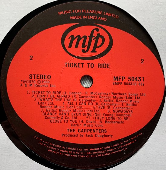 CARPENTERS TCIKET TO RIDE 1974 LP is bijna Perfect een haarlijntje . Hoes zie foto's