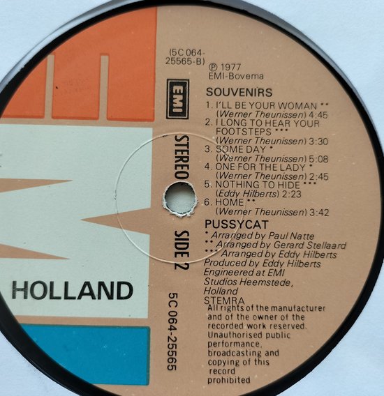 Pussycat - Souvenirs (1977) LP = als nieuw LP Tooltip Let op! Dit product is een LP. Hiervoor heb je een platenspeler nodig.